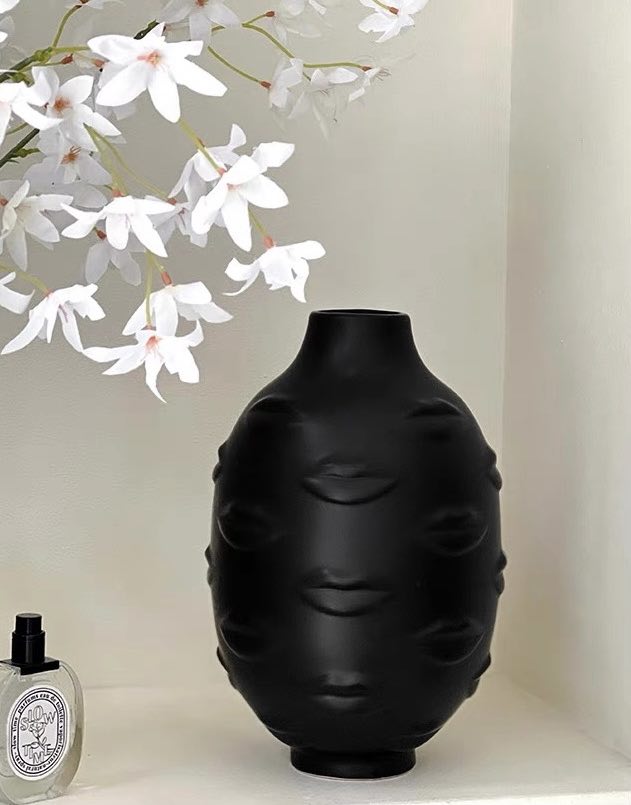 Lip Vase Modern Abstract Ceramic