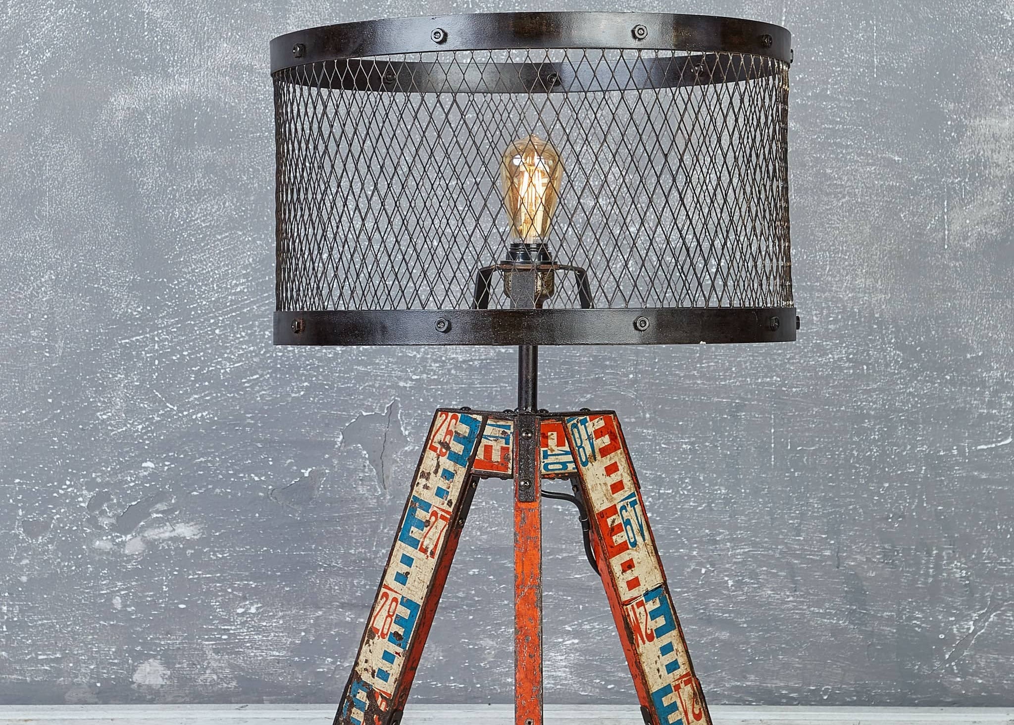 Short Peilschaal Lamp